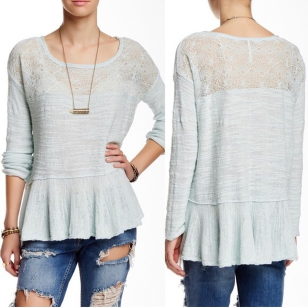 Free People Kristobel Ruffled Oversized Knit Sweater‎ Small
